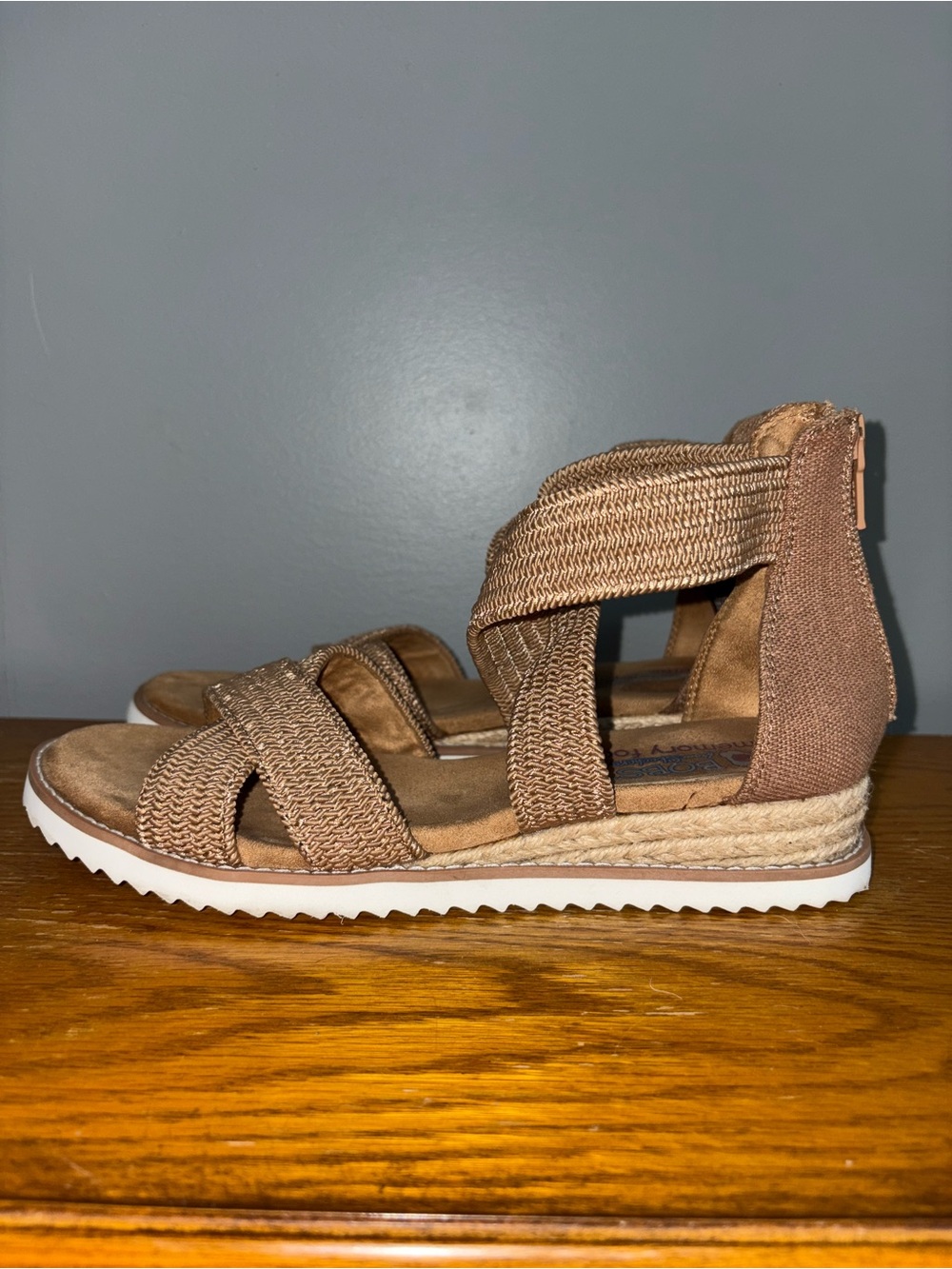 BOBS from Sketchers Woven Strappy Platform Espadrille Sandals Tan Taupe Size 8.5 - Picture 9 of 16